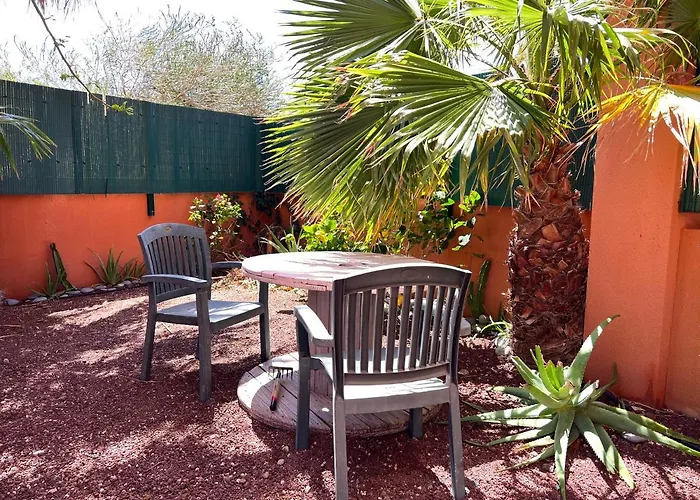 Apartman With Garden